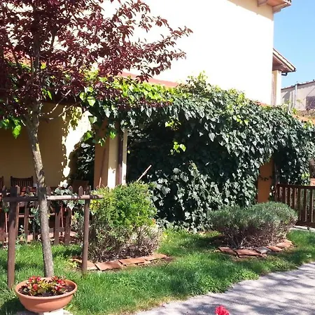 Agriturismo Gravanella Apartment *
